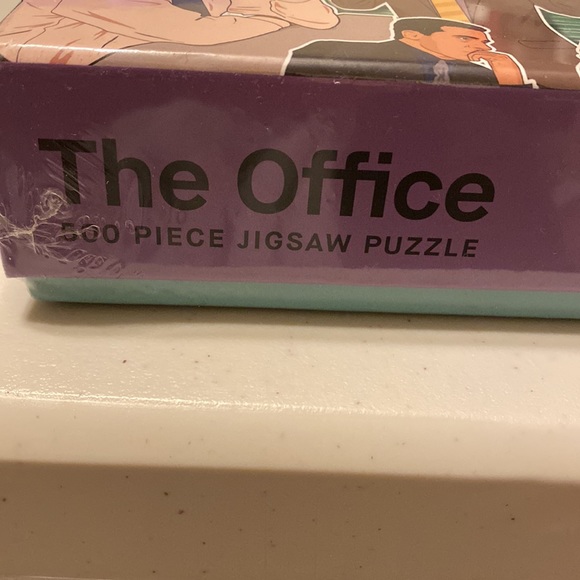 The Office 500 piece jigsaw puzzle - Picture 2 of 7